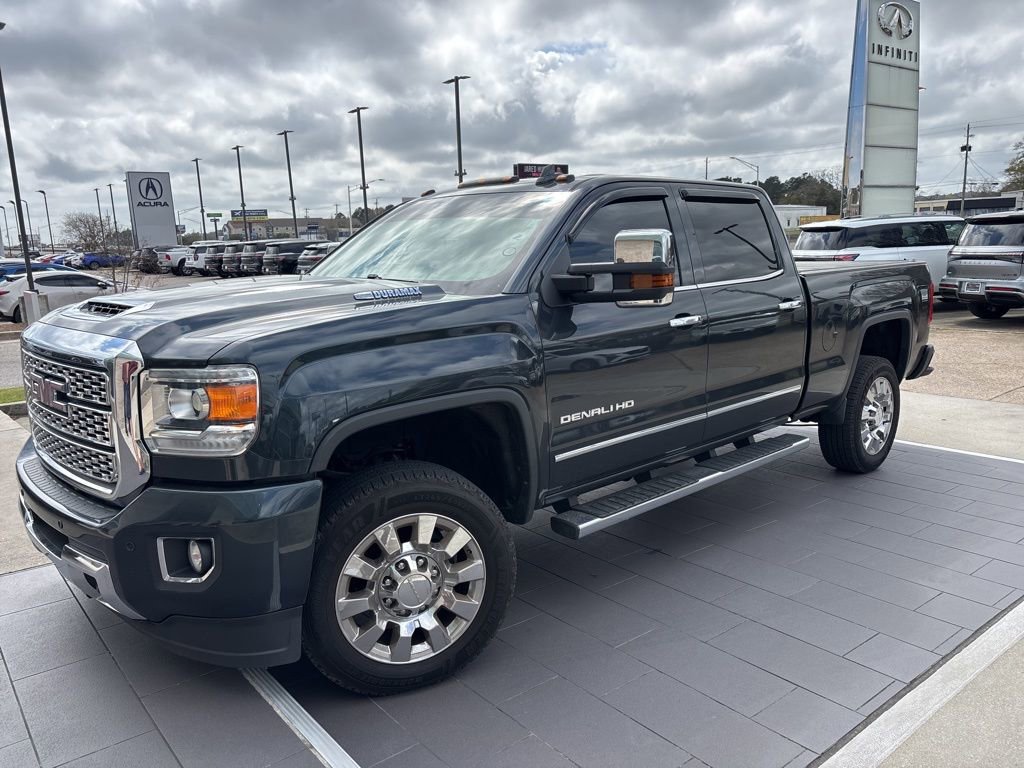 Used 2019 GMC Sierra 2500 Denali video 1