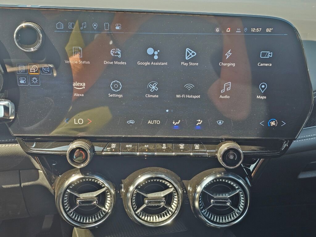 New 2025 Chevrolet Blazer EV LT w/ Midnight/Sport Edition image 12