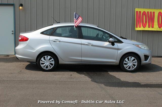 Used 2013 Ford Fiesta SE image 4