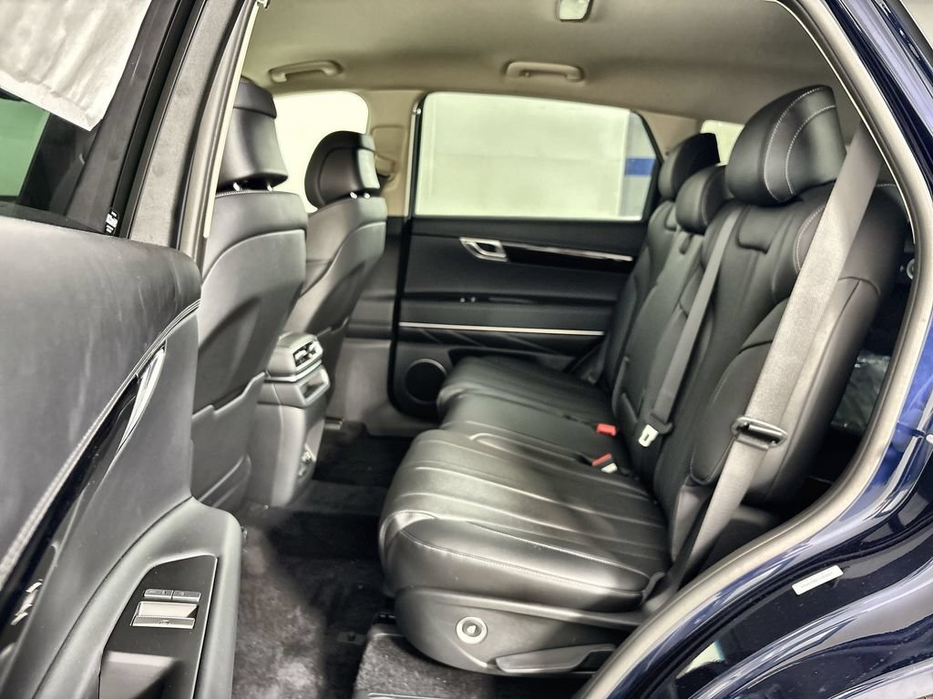 New 2026 Genesis GV80 2.5T RWD image 24
