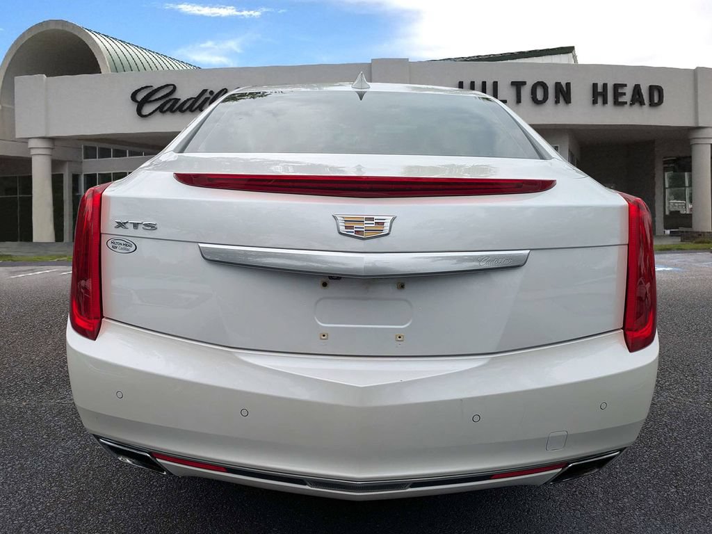 Used 2017 Cadillac XTS Luxury w/ Driver Awareness Package FWD image 5