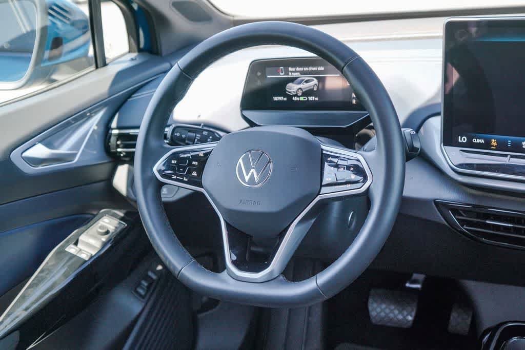 Used 2025 Volkswagen ID.4 Pro S RWD image 14