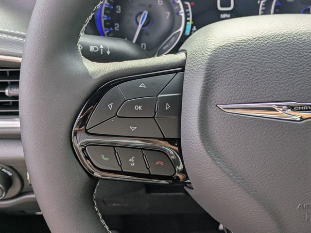 New 2026 Chrysler Pacifica Limited w/ S Appearance Package image 19