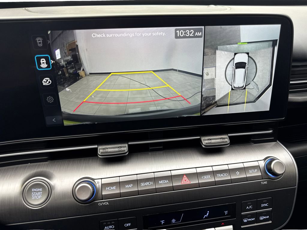 Used 2024 Hyundai Kona Limited FWD image 65