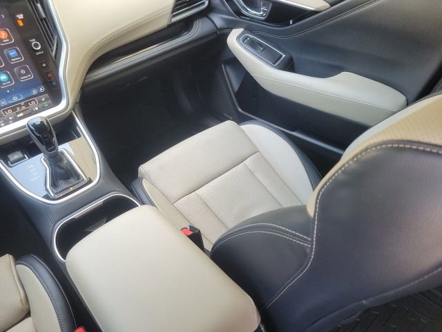 Certified 2023 Subaru Outback Limited AWD/4WD image 15