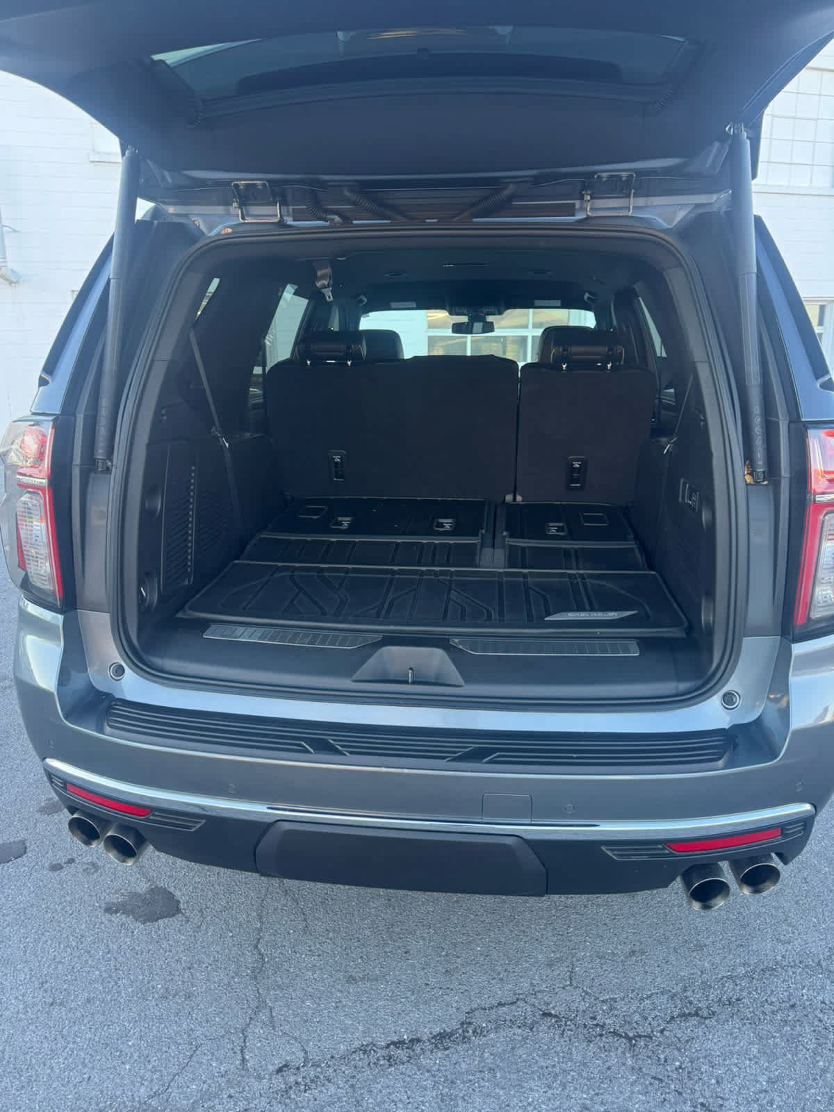 Used 2021 Chevrolet Tahoe Premier AWD/4WD image 6