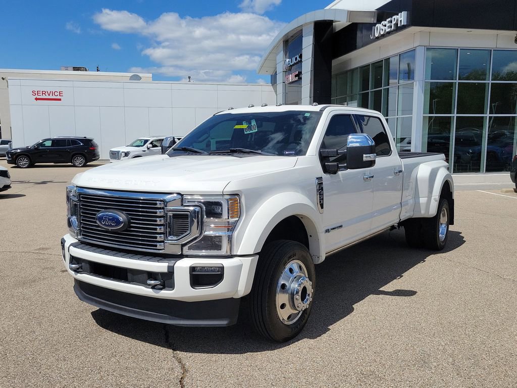 Used 2021 Ford F450 Platinum w/ FX4 Off-Road Package AWD/4WD image 2