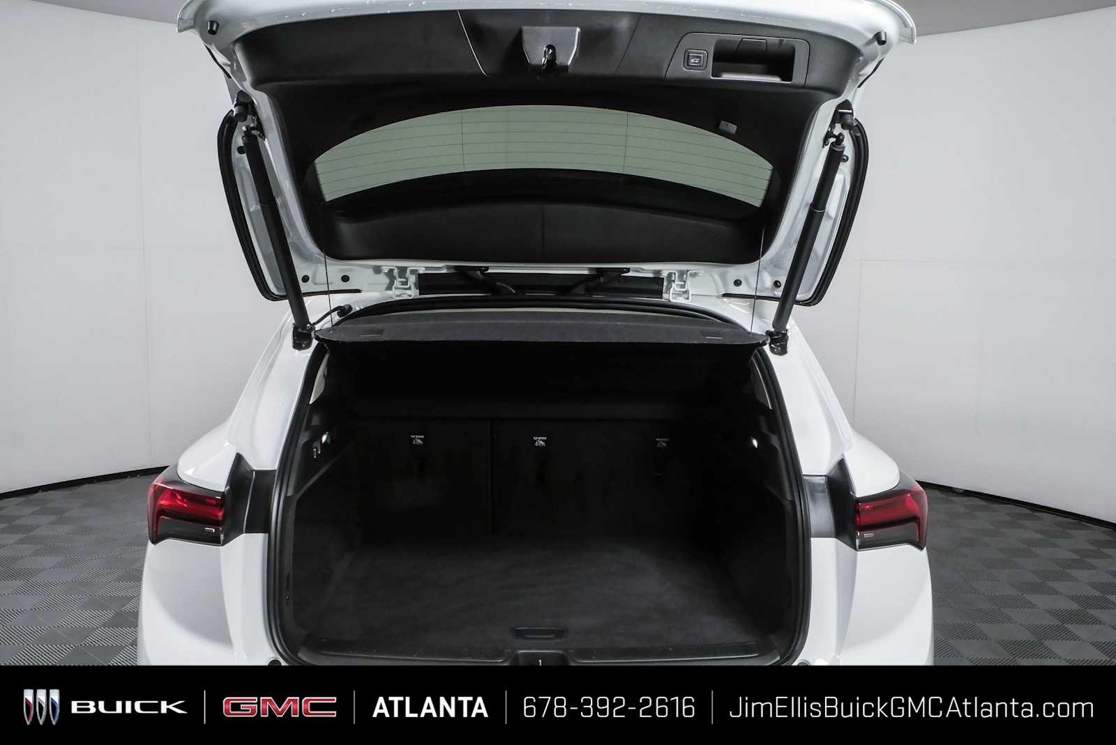 Certified 2023 Buick Envision Essence w/ Sport Touring Package AWD/4WD image 30