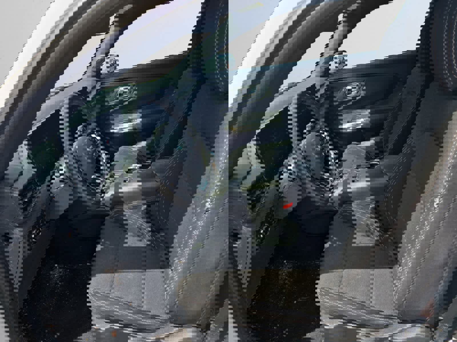 Used 2024 Ford Mustang Coupe RWD image 9