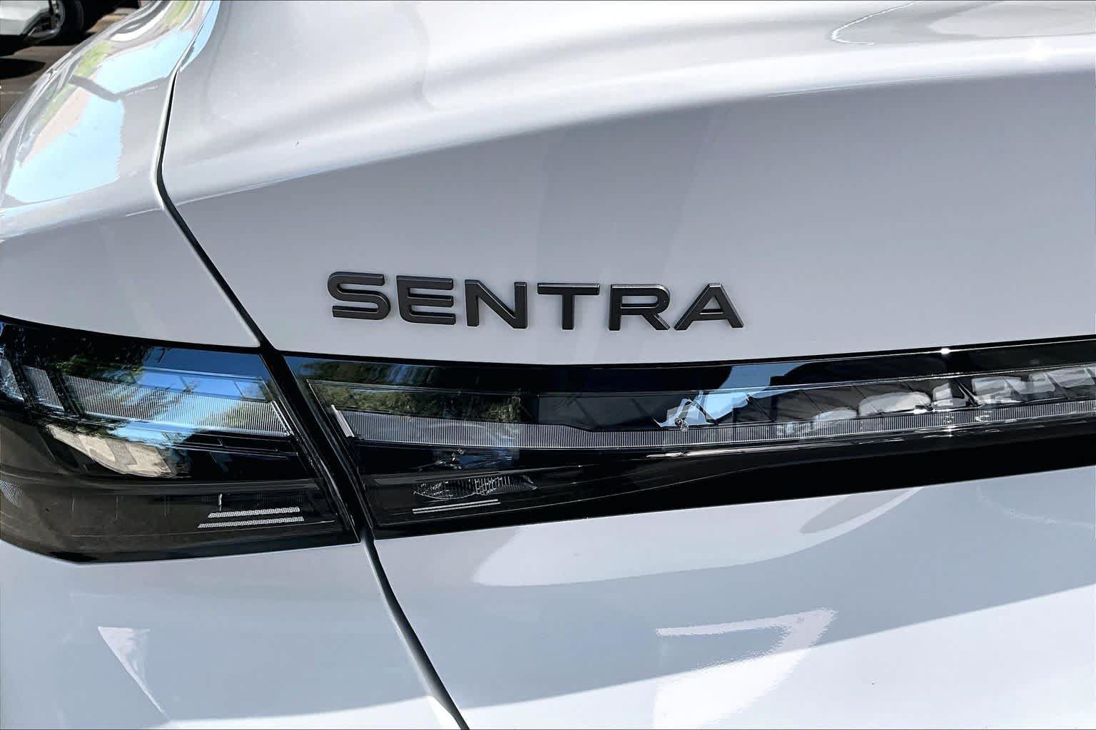 New 2026 Nissan Sentra SV w/ SV Convenience Package FWD image 8