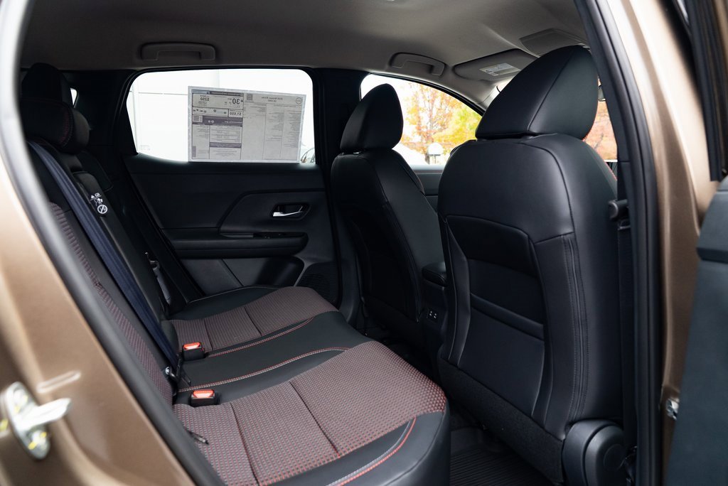 New 2026 Nissan Kicks SR image 23