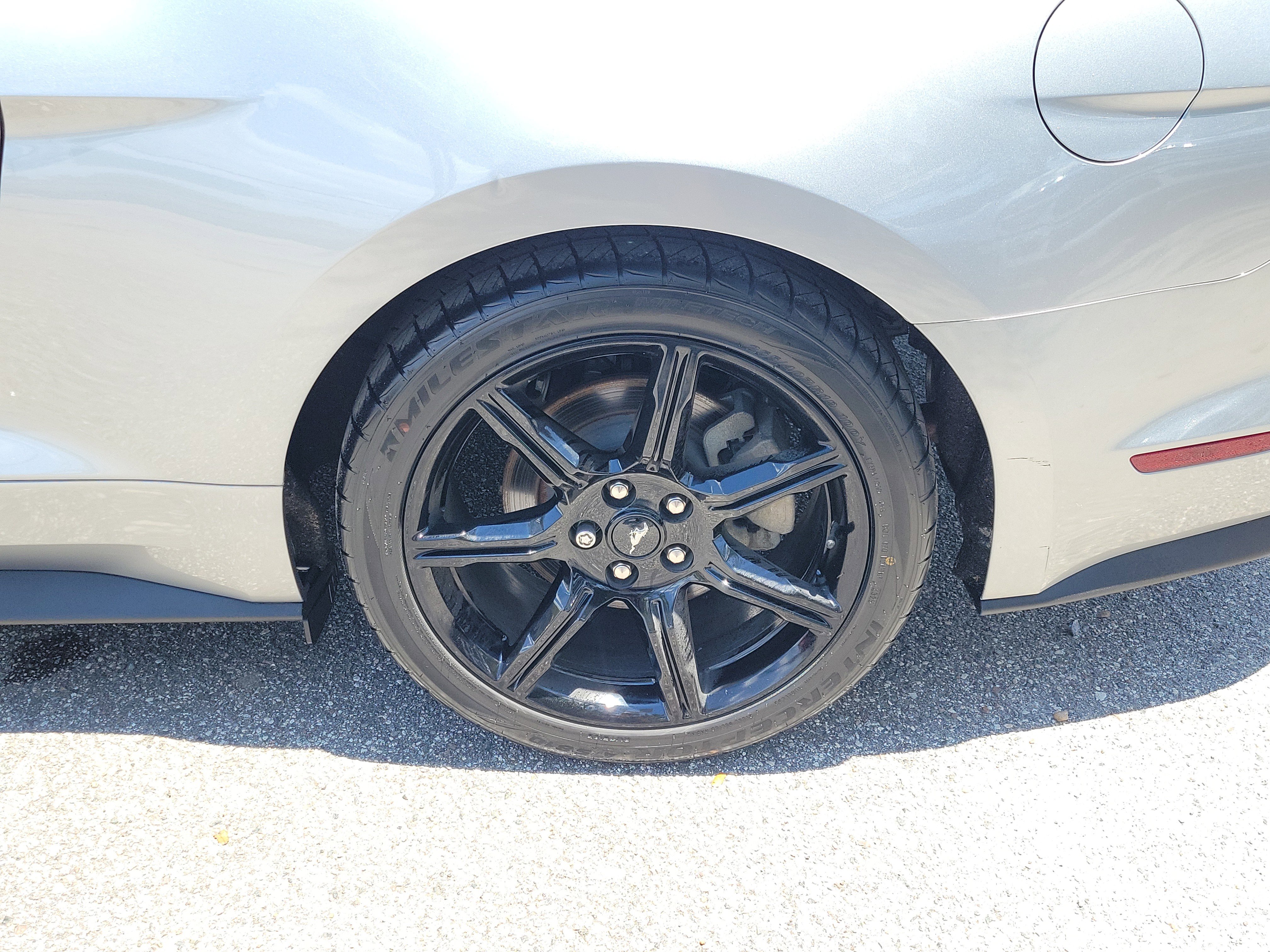 Used 2020 Ford Mustang Coupe w/ Equipment Group 101A RWD image 5