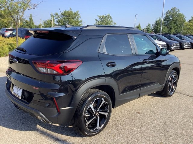 Used 2023 Chevrolet TrailBlazer RS w/ Sun and Liftgate Package AWD/4WD image 5