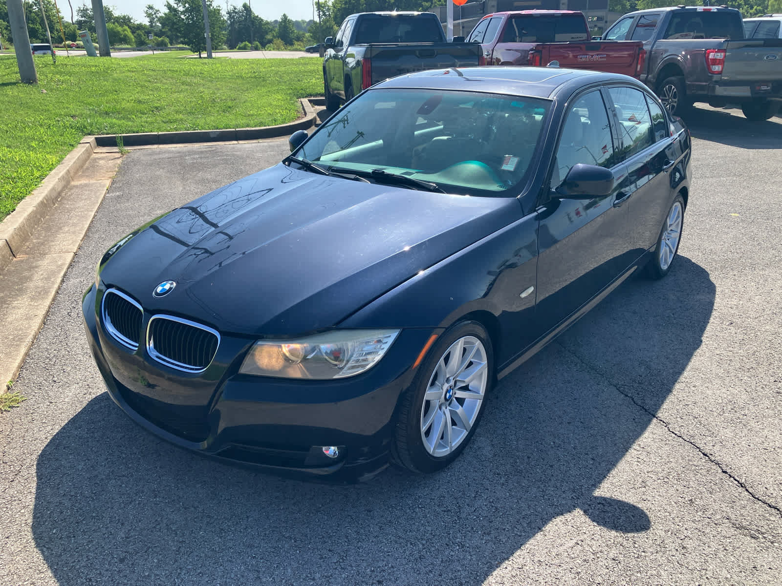 Used 2010 BMW 328i Sedan RWD image 3