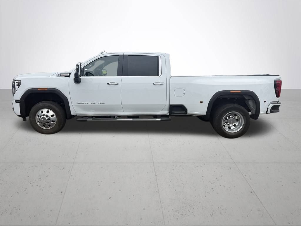 Used 2024 GMC Sierra 3500 Denali w/ Denali Reserve Package image 7