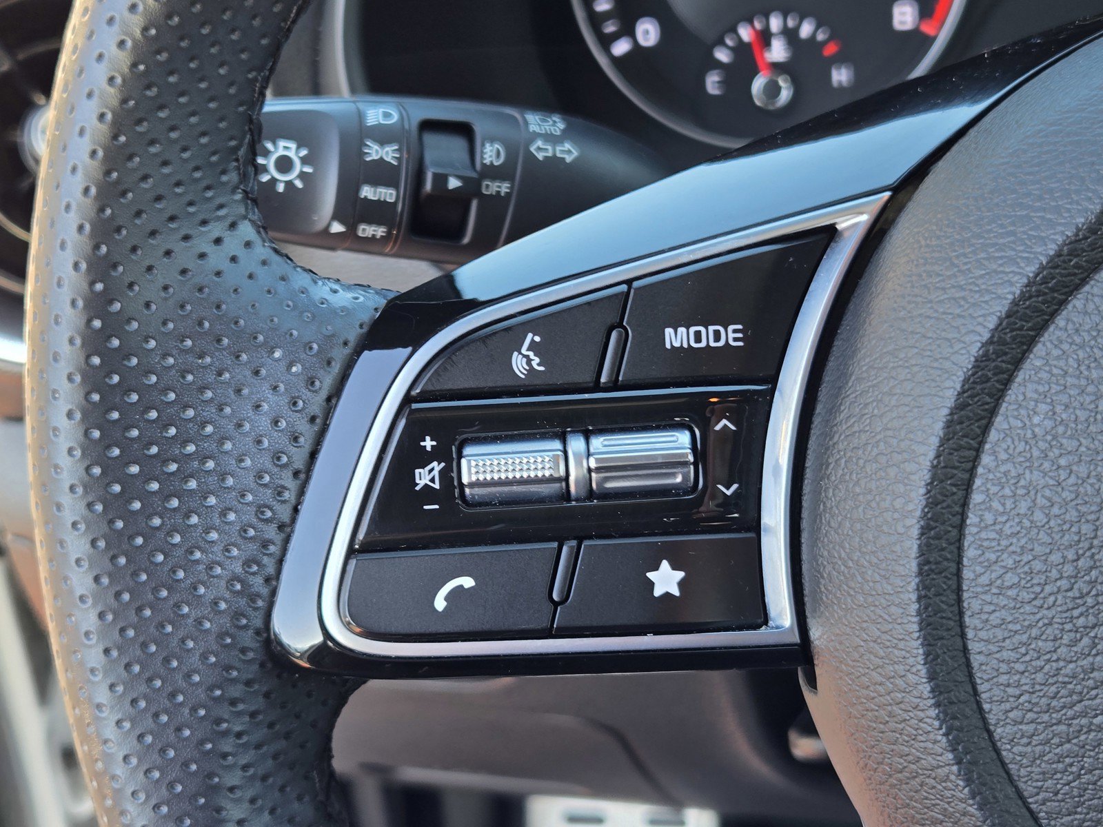 Certified 2023 Kia Forte GT-Line w/ GT-Line Technology Package image 24