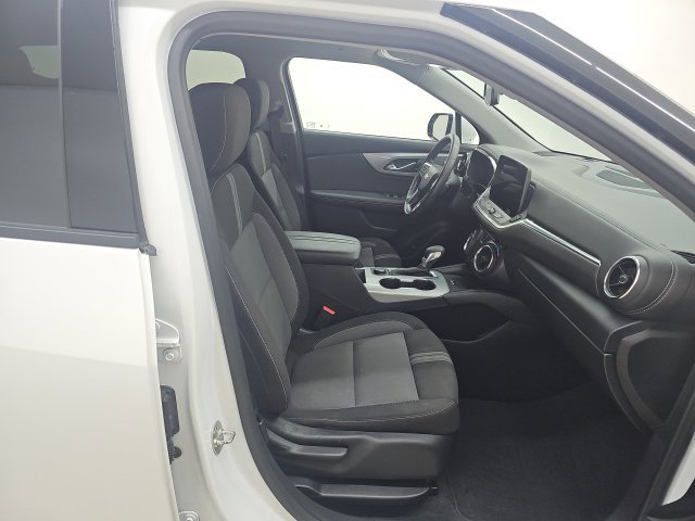 Used 2024 Chevrolet Blazer LT w/ Convenience Package FWD image 20