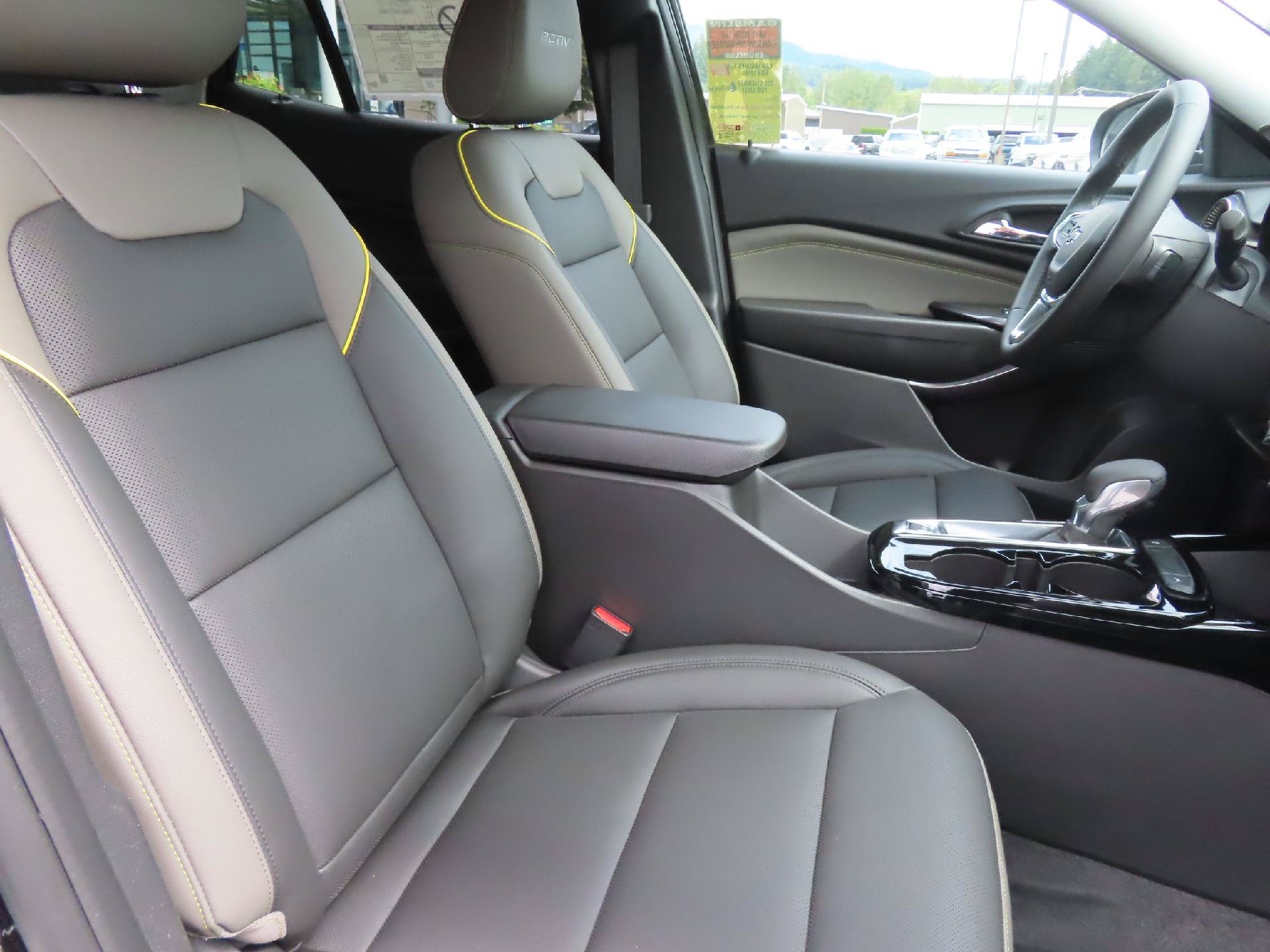 New 2026 Chevrolet Trax ACTIV w/ Driver Confidence Package FWD image 41