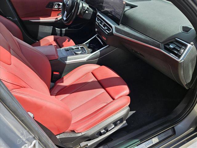 Used 2024 BMW 330i Sedan w/ Convenience Package image 21