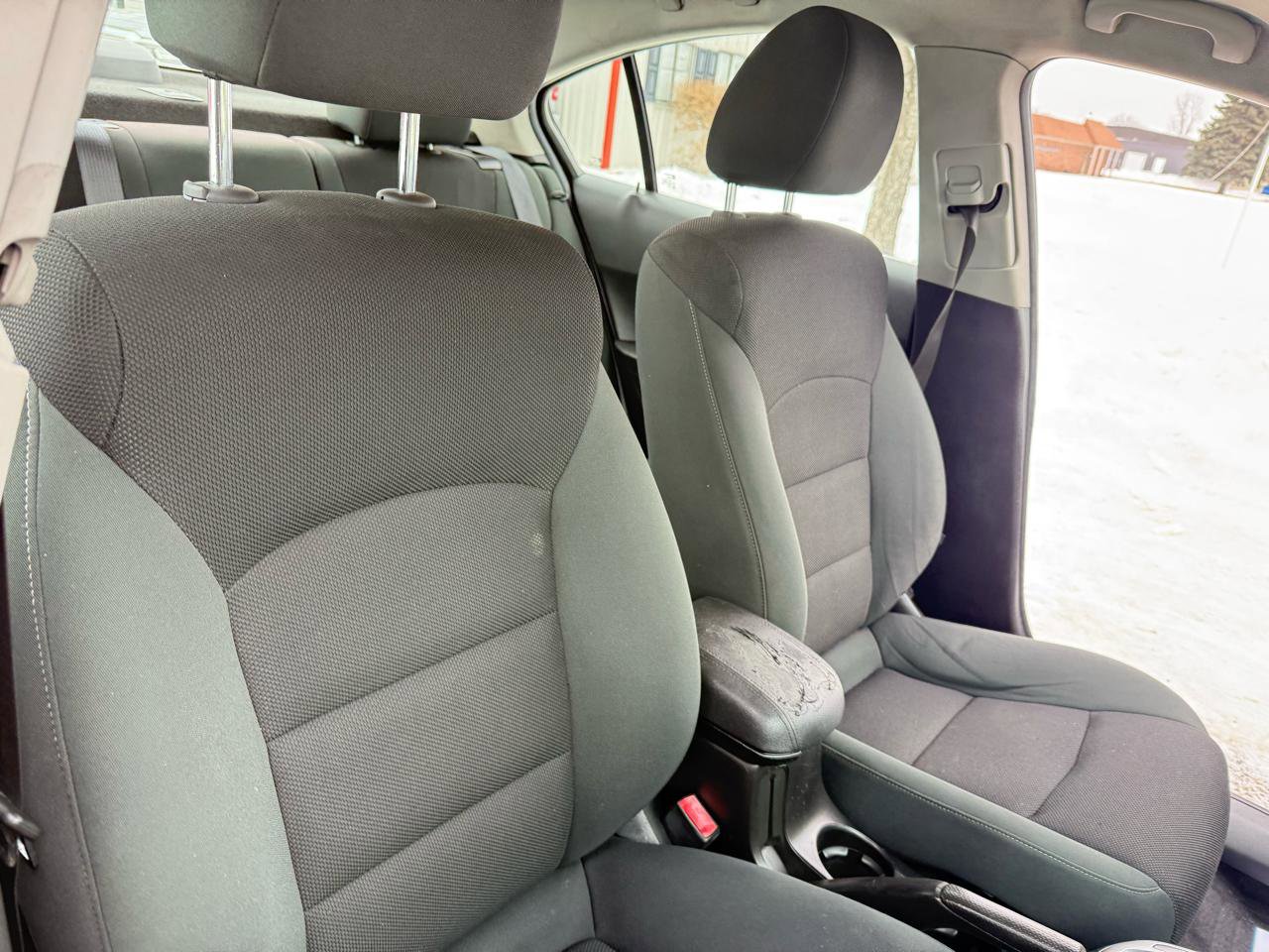 Used 2012 Chevrolet Cruze LT image 22