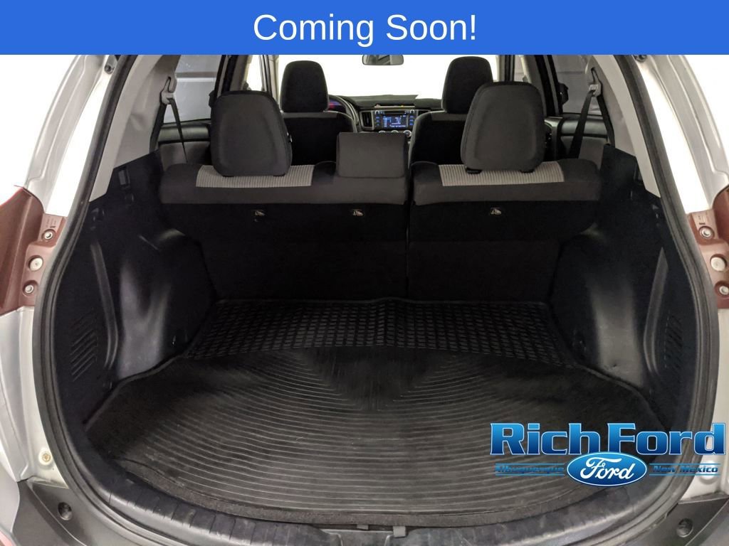 Used 2015 Toyota RAV4 LE image 24