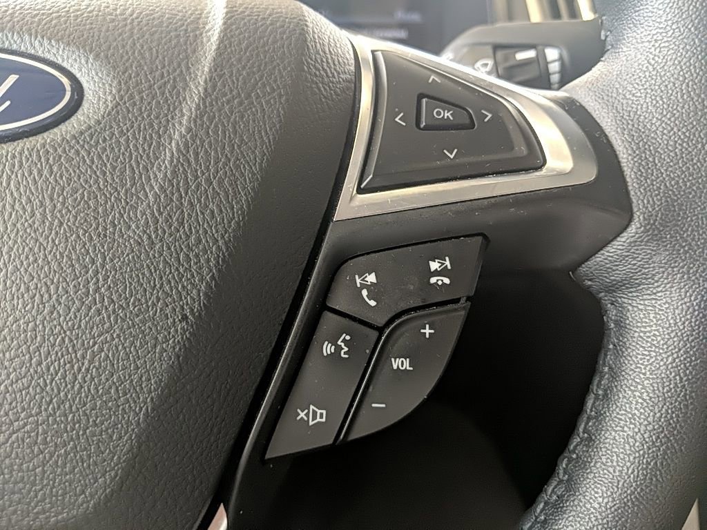 Used 2024 Ford Edge SEL w/ Convenience Package image 18