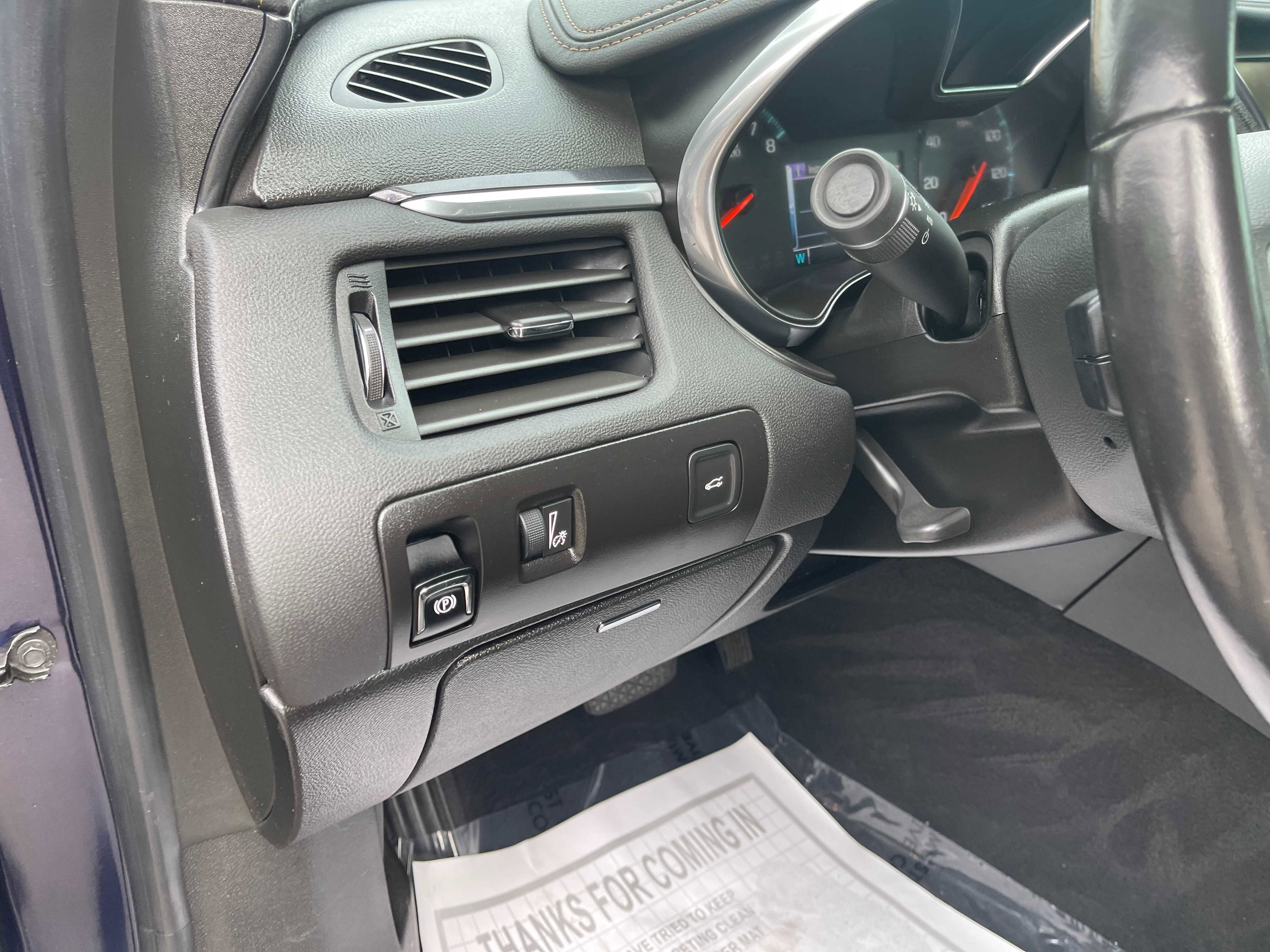 Used 2017 Chevrolet Impala LT image 19