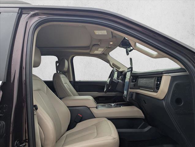 Used 2024 Ford Expedition Max Limited RWD image 15
