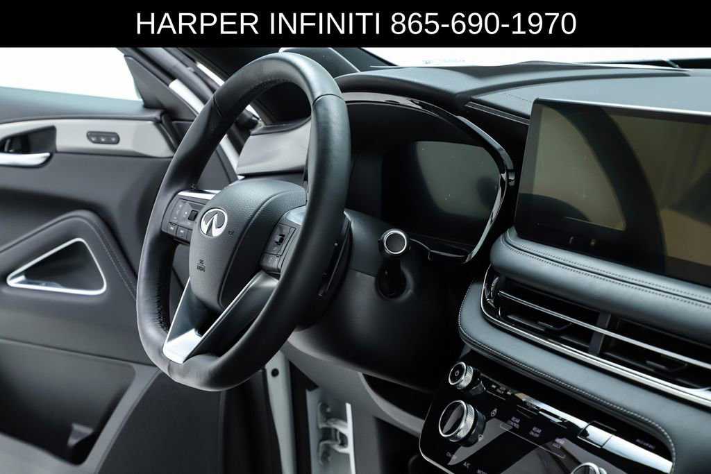 Used 2025 INFINITI QX60 Luxe w/ Black Edition image 37