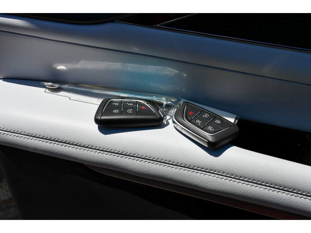 Certified 2024 Cadillac Lyriq Sport AWD/4WD image 34