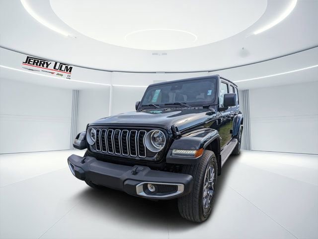 New 2025 Jeep Wrangler Sahara image 6