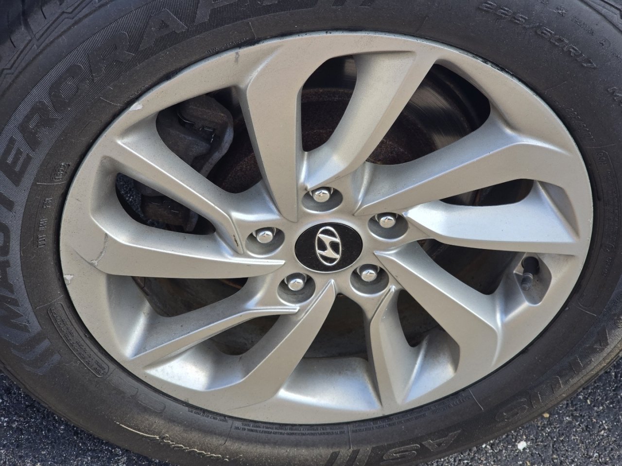 Used 2018 Hyundai Tucson SE w/ Cargo Package AWD/4WD image 9