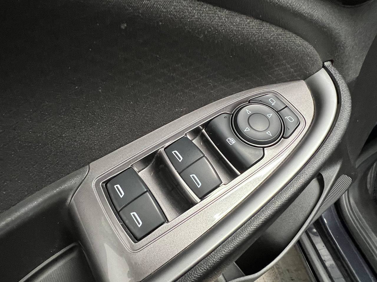 Used 2022 Chevrolet Malibu LS FWD image 23