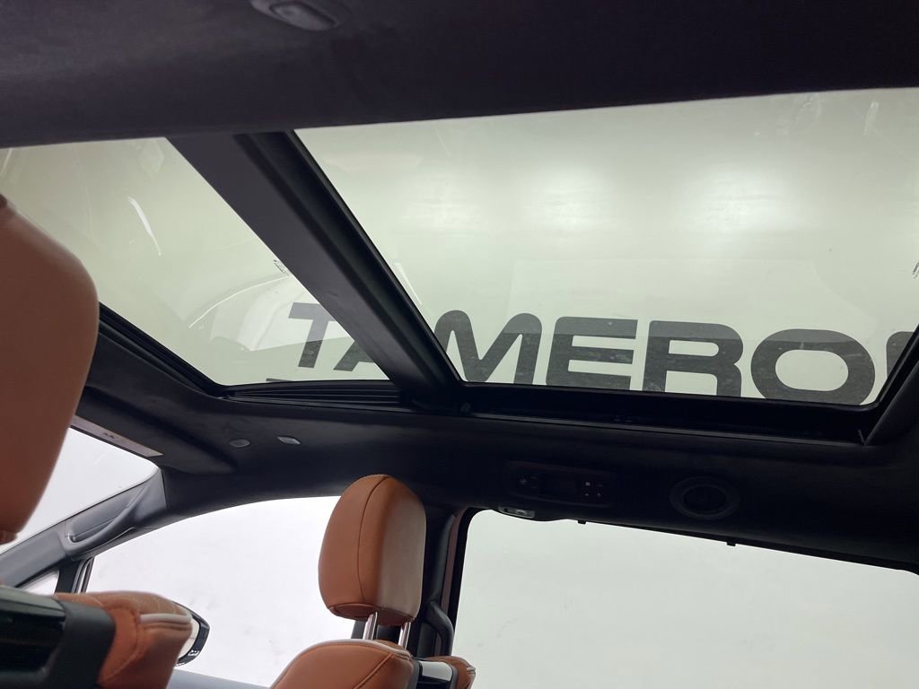 New 2026 Chrysler Pacifica Pinnacle image 15