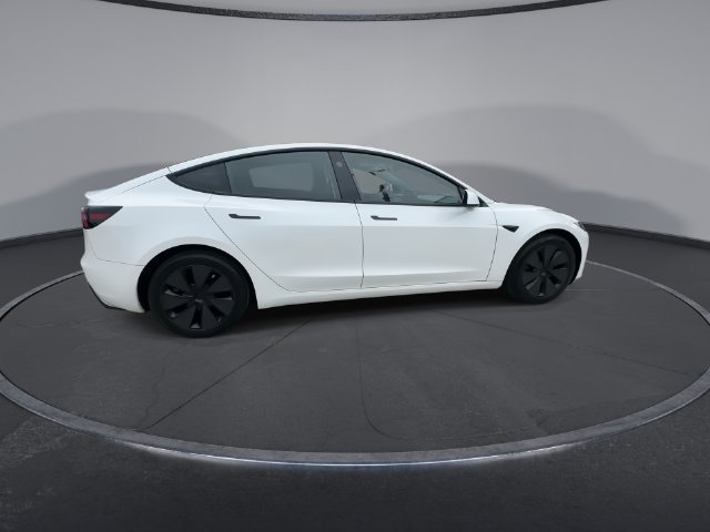 Used 2025 Tesla Model 3 Long Range RWD image 8