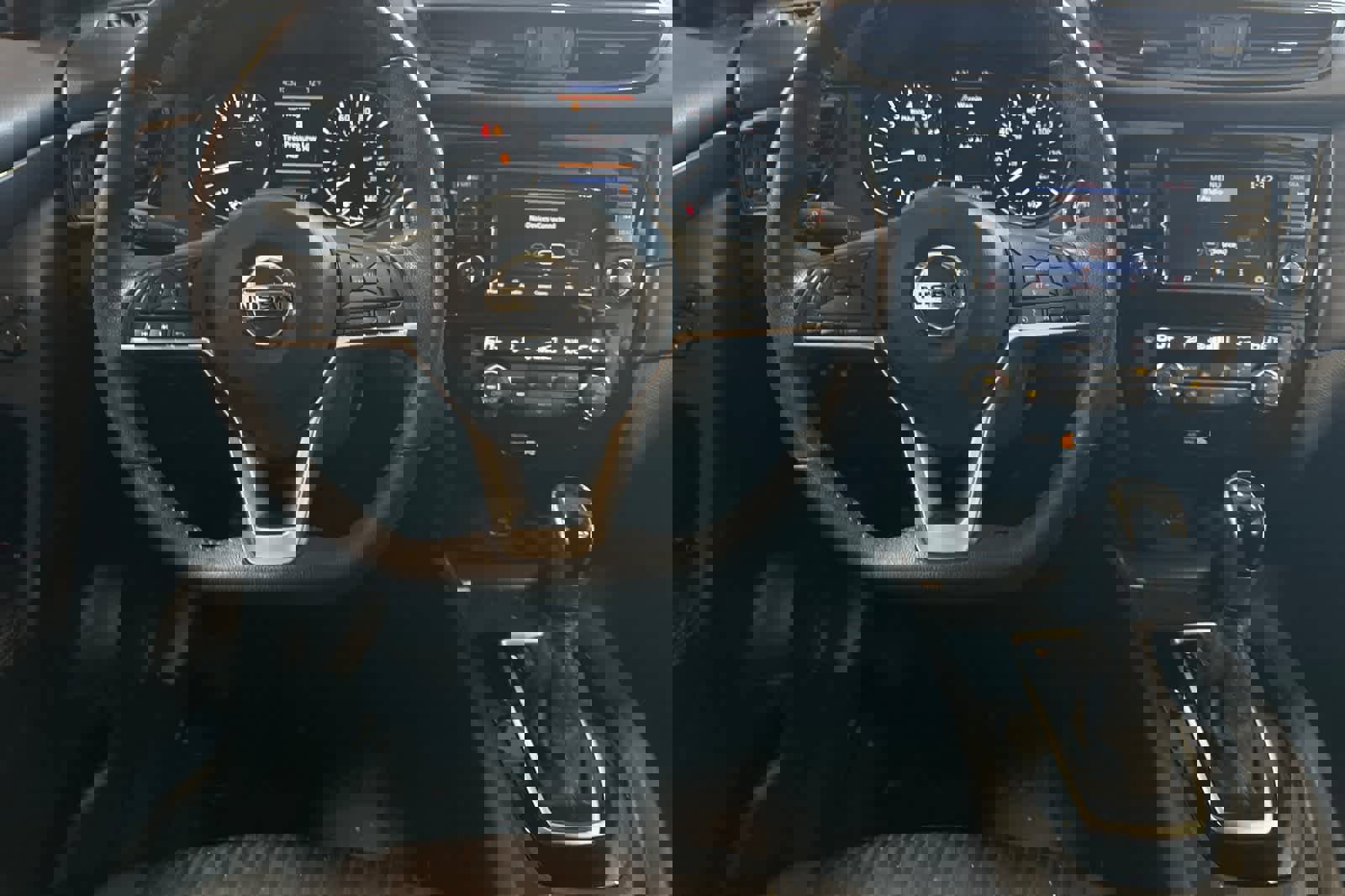 Used 2019 Nissan Rogue SV image 17