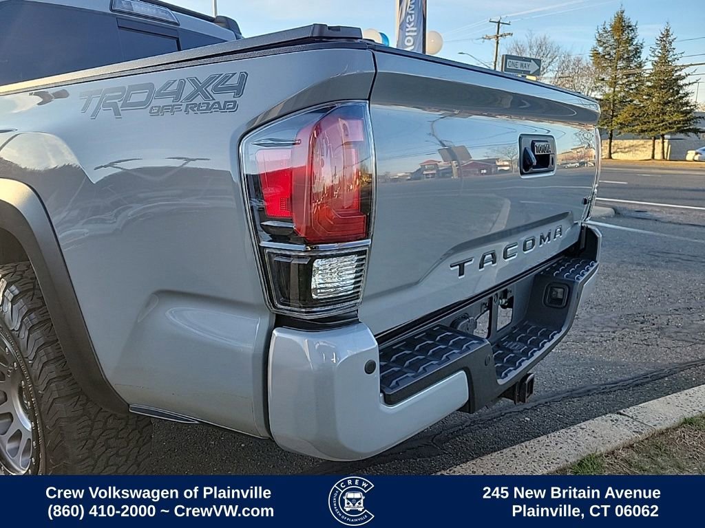 Used 2019 Toyota Tacoma TRD Off-Road image 31