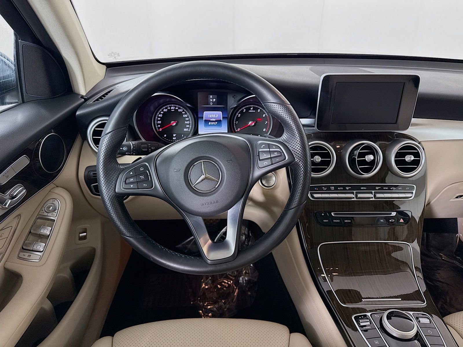 Used 2018 Mercedes-Benz GLC 300 4MATIC image 22