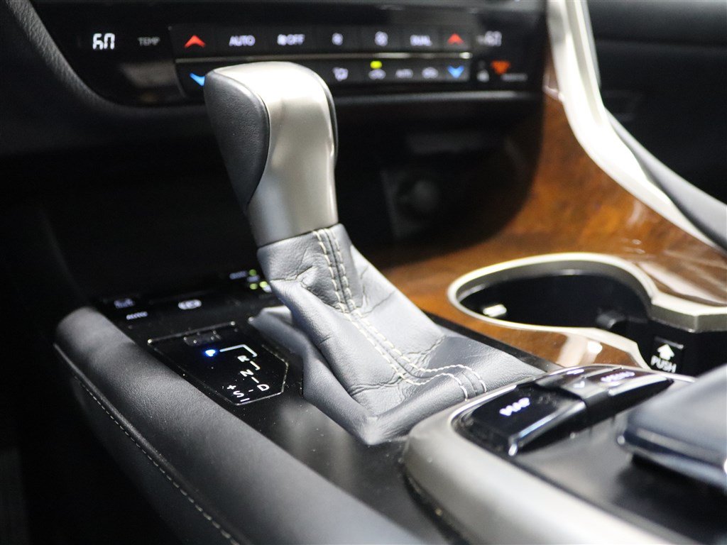 Used 2018 Lexus RX 350 AWD w/ Premium Package image 38