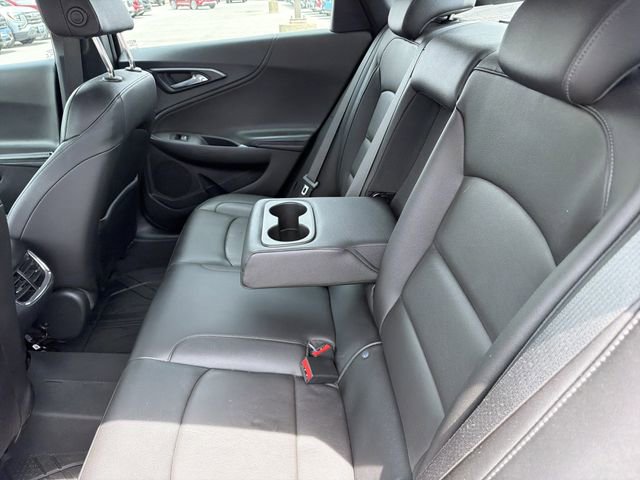Used 2021 Chevrolet Malibu LT w/ Leather Package FWD image 13