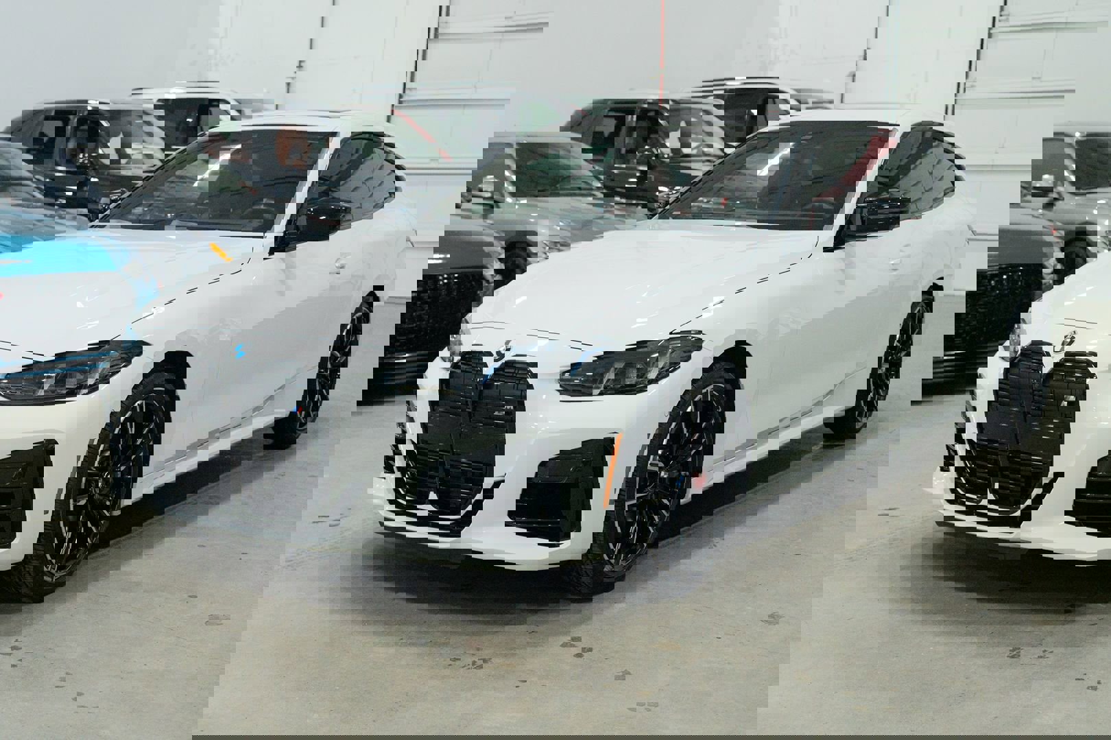 Used 2026 BMW 440i xDrive Coupe w/ Premium Package image 3