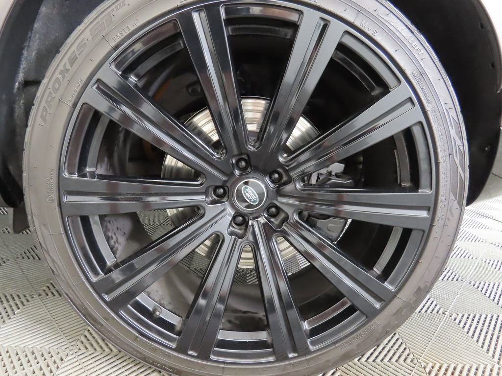 Used 2022 Land Rover Range Rover SE image 31