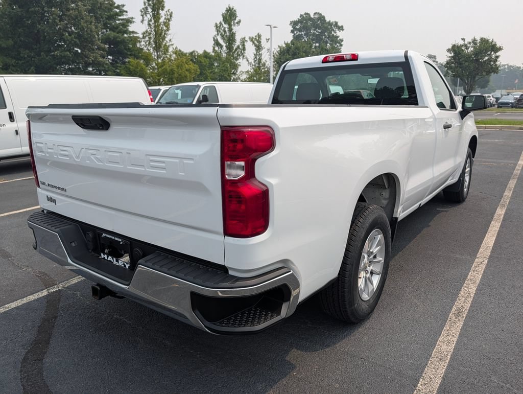 Used 2022 Chevrolet Silverado 1500 W/T RWD image 19