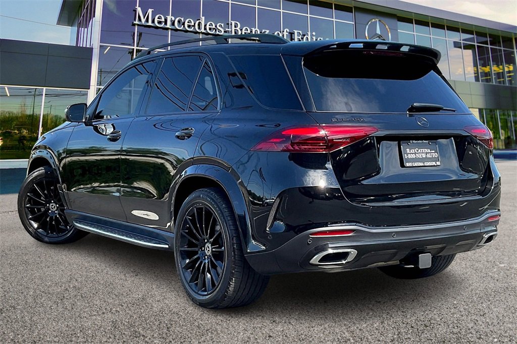 Certified 2024 Mercedes-Benz GLE 450 4MATIC image 2