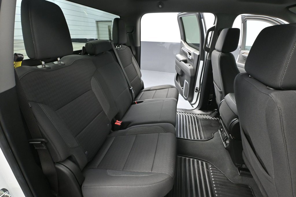 Used 2022 GMC Sierra 1500 SLE AWD/4WD image 32