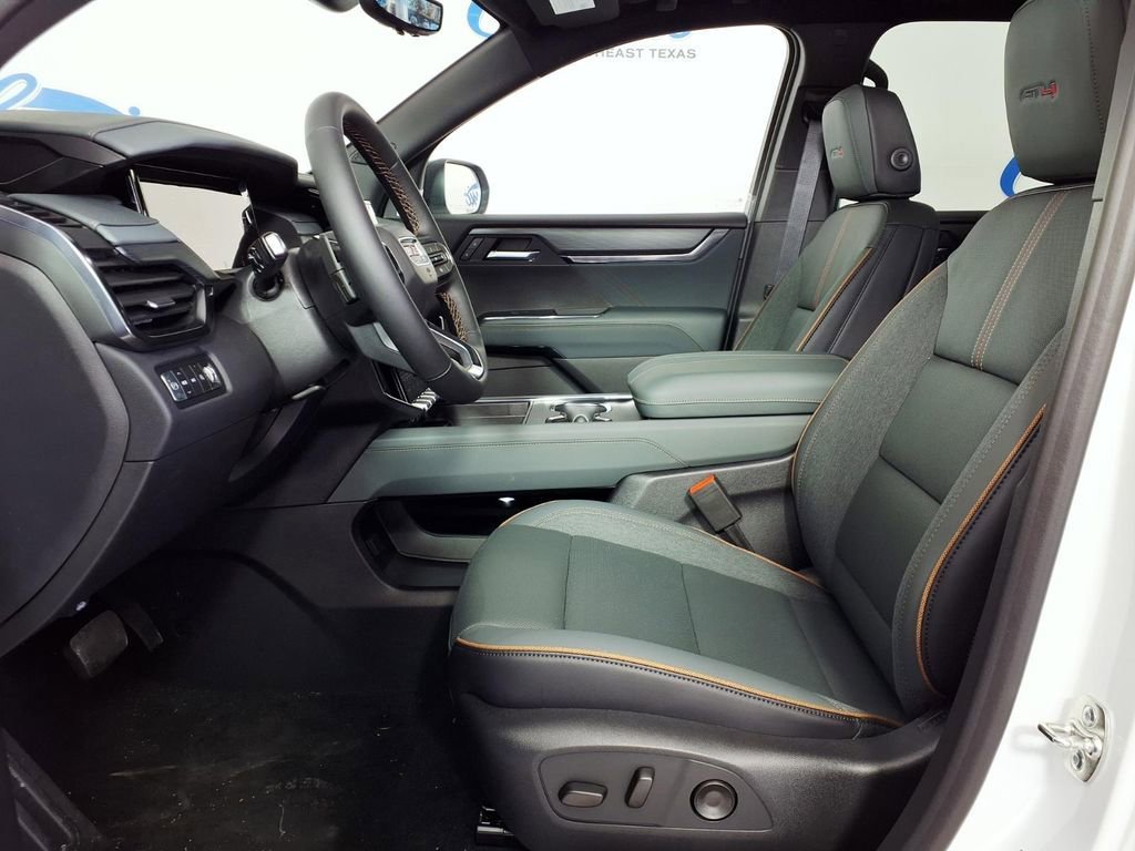 New 2026 GMC Acadia AT4 w/ Luxury Package image 13