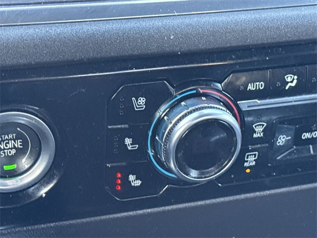 Used 2023 GMC Sierra 1500 SLT w/ SLT Convenience Package image 21