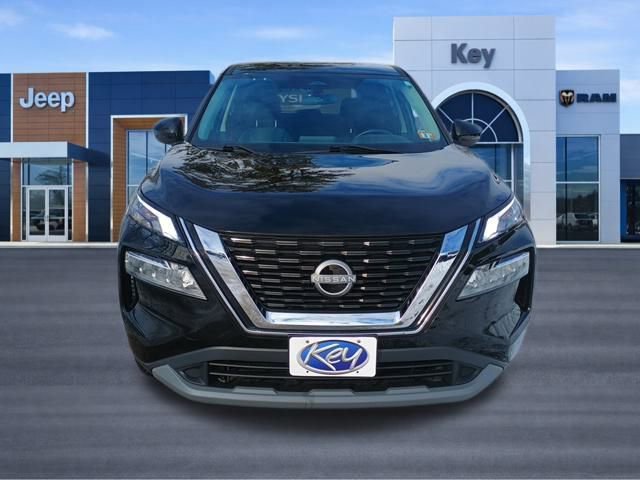 Used 2023 Nissan Rogue SV image 9