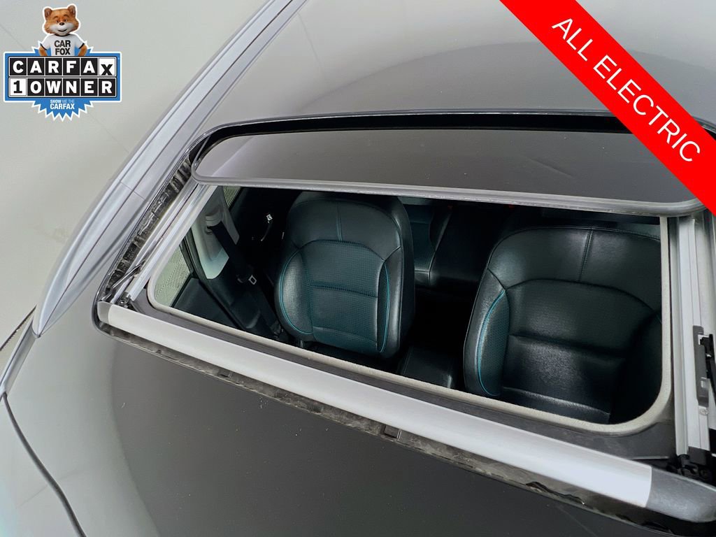 Certified 2022 Kia Niro EX Premium image 24