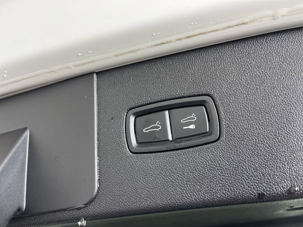 Used 2019 Porsche Cayenne image 11